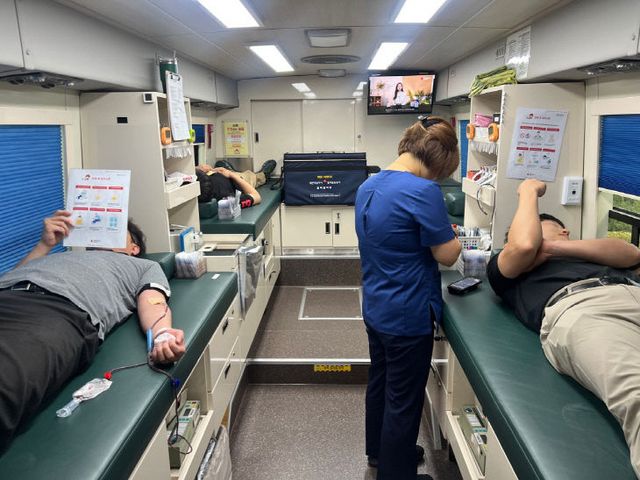 -아세아시멘트 헌혈사진