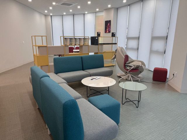 (제이엔디) 카페테리아