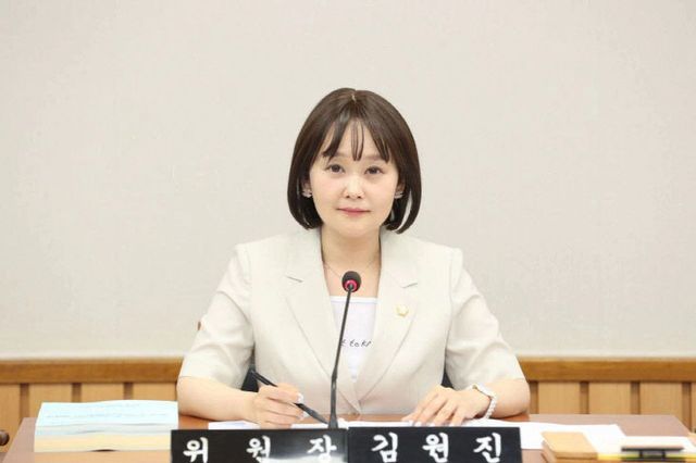 2025-06-19 보도사진(김원진의원, 영상문화 및 산업진흥 조례)_