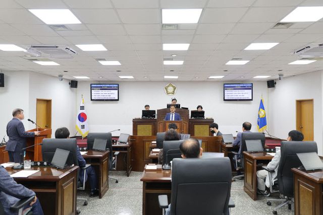 군정질문 사진3