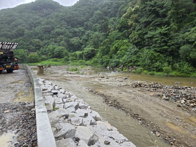 남양주+구운천+퇴적토사+제거+하상정리