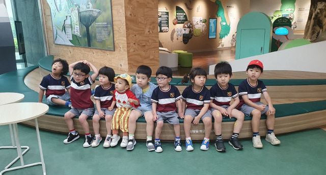 예산꿈빛학교, 유치원 황새공원 체험학습 실시(1)