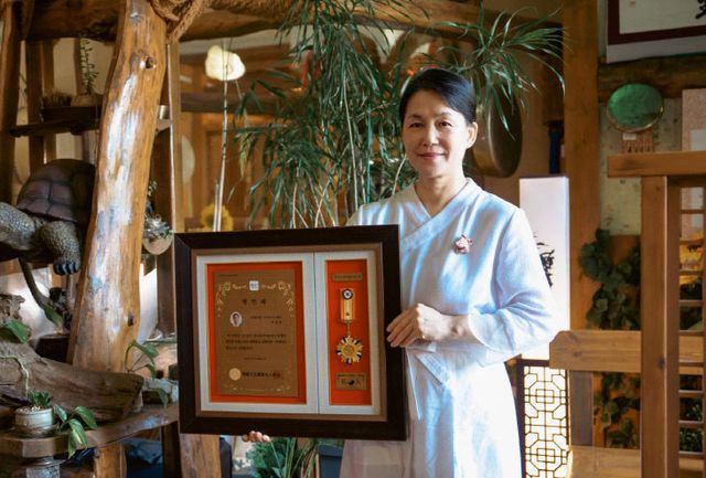 증평군 전통다식 명인 박진하 씨 사진