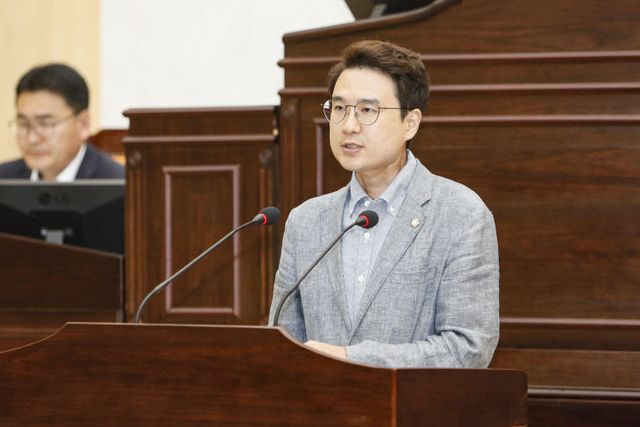 20250711 예산군의회 홍원표 의원 발언 사진