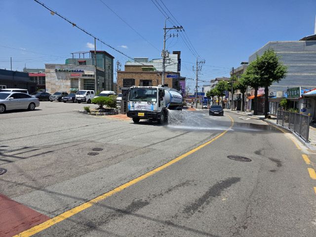 4.살수차 운행 사진