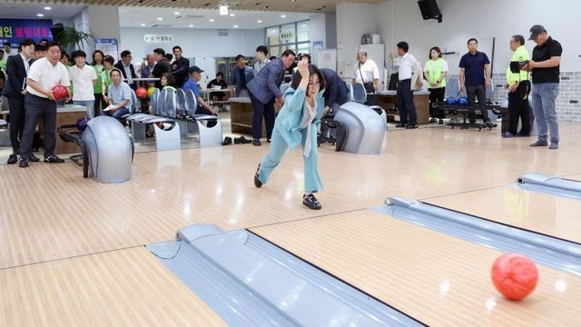 2-3. (체육)제2회 안성시장배 발달장애인 볼링대회