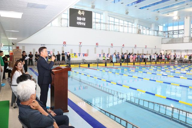 정읍시 수영대회, 시민 화합 속 성료1