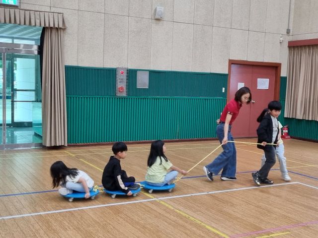 대학(신성대 작업치료과)과 연계한 감각놀이 활동2