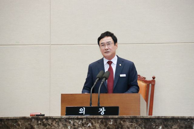 사진(제255회 이천시의회 임시회)_2