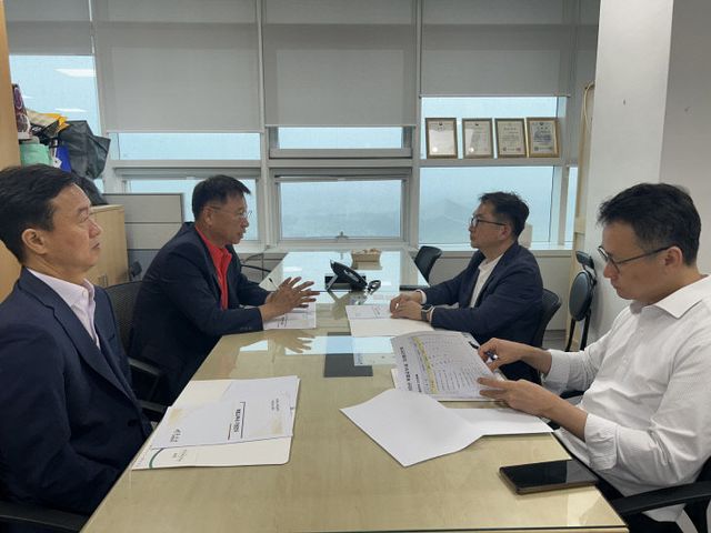 허장덕 금산군부군수 해안부 방문