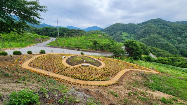 보도 3) 꽃정원 우수마을(고평리)