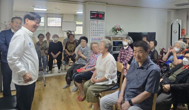 1-1.정종복 기장군수가 마을있다 (1)