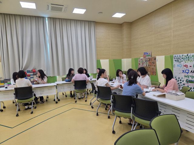 예산교육지원청 공립유치원 교원 생각나눔자리 운영(1)