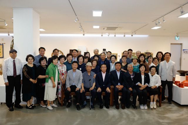 보도 1) 전시관 개소식(4)