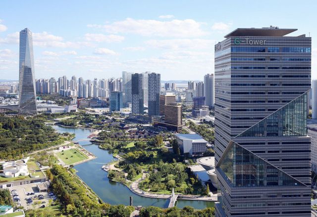 2024년 가을 송도국제도시(센트럴파크 인근 경원재)