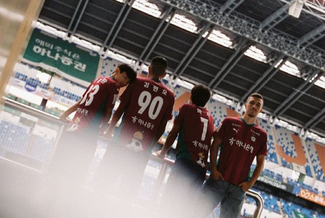 0722_써드 유니폼 출시 사진2