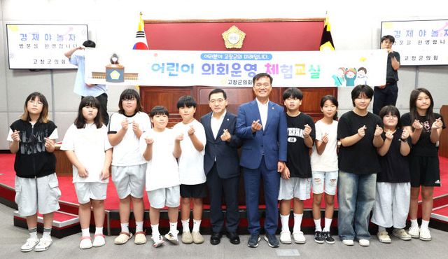 동아리 의회 방문 사진.A12I2685