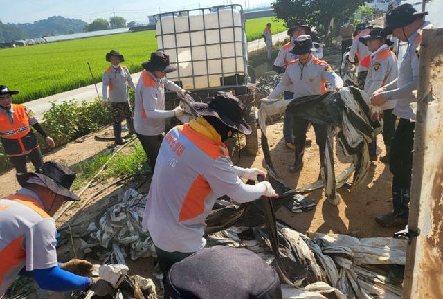 2. 대전의용소방대연합회, 충남 예산 수해복구 지원 나서1