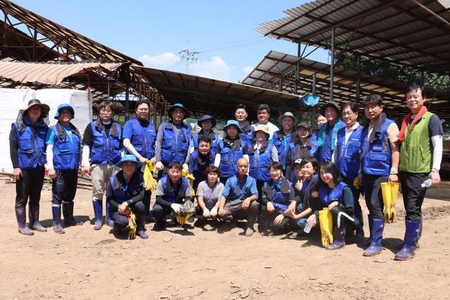 경기도의회 더민주당, 복구 지원 ‘가평 축산농가’ 희망 약속