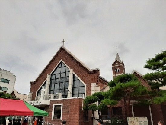 청주 서운동 성당