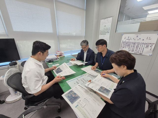 김영식 고창군 기획재정부 임대한 안전예산과장을 만나 현