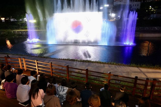 7.4.보은군, 보청천 벚꽃가람 분수 설치 박차...