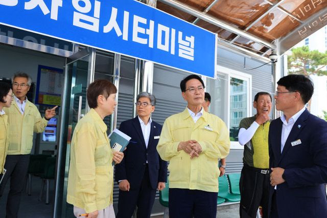 심덕섭 고창군수, 임시터미널 운영 현장점검(3)
