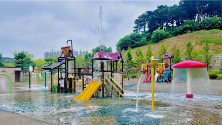 [크기변환](사진3)푸른물근린공원 물놀이장