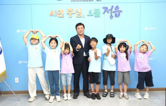 …초등학생 대상 시정 체험 (3)