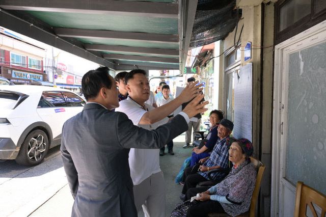 대교동 버스정류장 현장 점검(1)