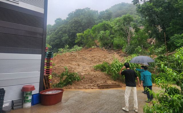 산사태_발생_현장_상황_파악(동물정책과)