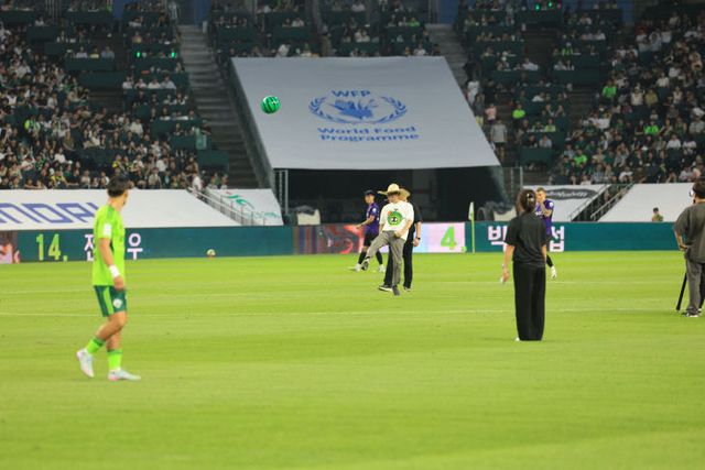 고창군-전북현대축구단, 농특산품 홍보행사(13)