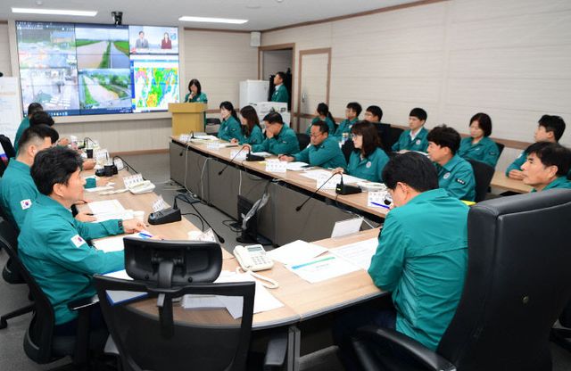 호우경보 속 선제 대응 당부(2)
