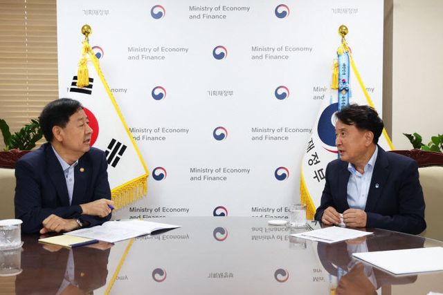 경제부총리 정부예산 간담회(서울정부청사 도지사)