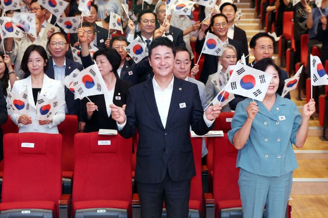 경기도의회 김진경 의장, 80주년 광복절 ‘실천의 여정’ 강조
