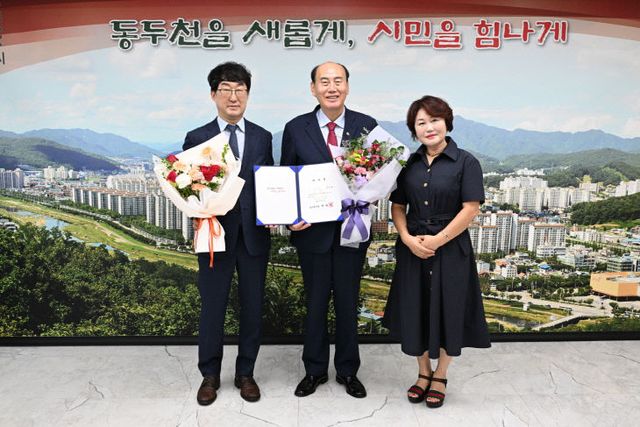 동두천시, 8월 ‘1일 명예시장’에 윤문희 동두천중·고교 총동