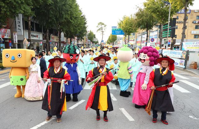 [자료사진] 제51회 고창모양성제 거리퍼레이드