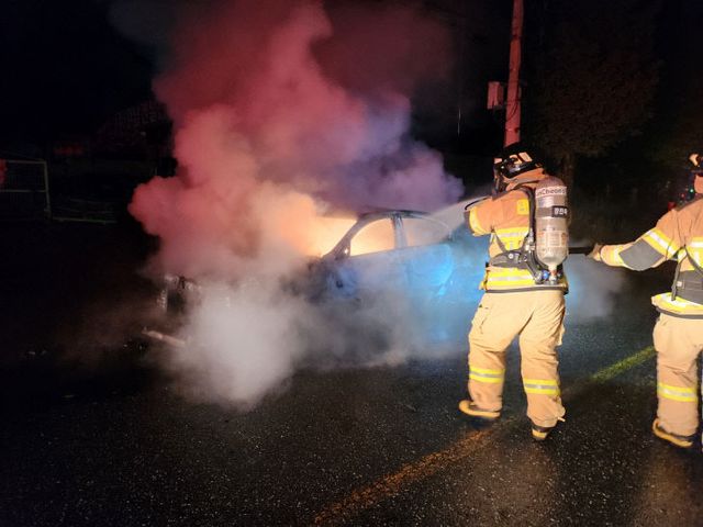 차량 화재(금산소방서 사진제공)