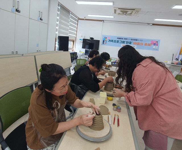 보도 2) 치매환자 가족프로그램(2)