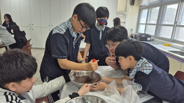 두드림학교 마음돋움 진로활동(베이킹 체험)