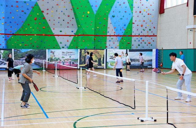 피클볼 경기 사진