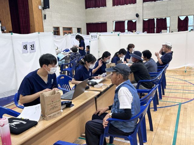 생명경외클럽, 괴산군 불정면 무료 의료 봉사활동 (2)