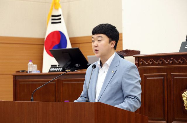 박석연 행정자치위원장