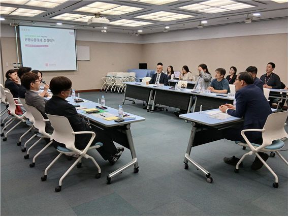 '중국인 단체관광객 무비자 시행 대비 관광수용태세 점검회의'