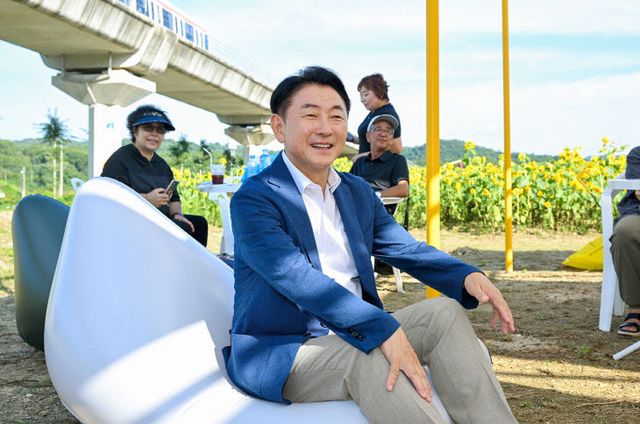 1.시민소통과(꽃과 쉼이 있는 도심 속 정원…‘신곡새빛정원’