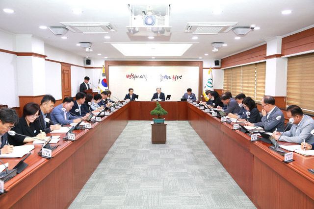 #1. 250904 보도사진1(2일 간부회의 사진)