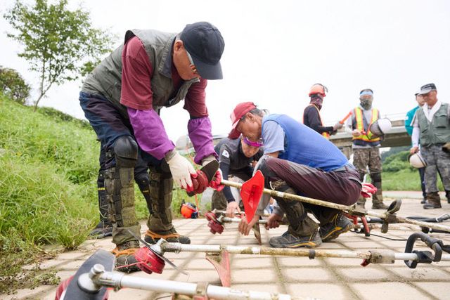 250908_[포토] “양주시, 제초작업 안전관리 강화”