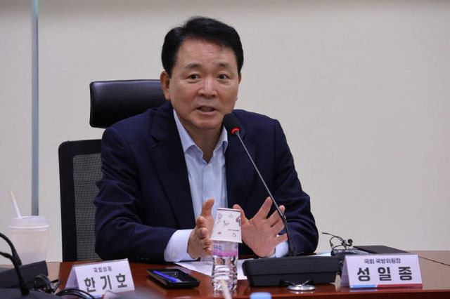 동맹의_현대화_어떻게_대응할_것인가_토론회_사진-2