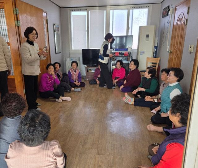 정현영 대산면장, 마을좌담회