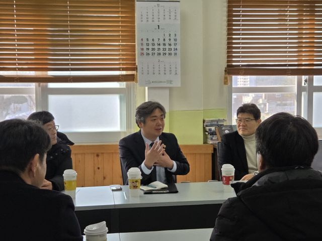 260114 박원종 의원 학교 현장 방문2